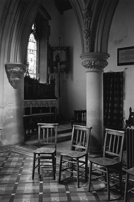The Church of St John the Baptist, Aldbury, Buckinghamshire - Churches