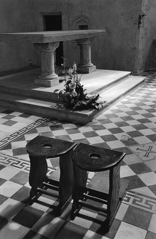 La Chapelle Perouges France - Churches