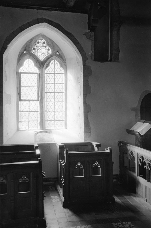 St Peters Church, Hever, Kent - Churches