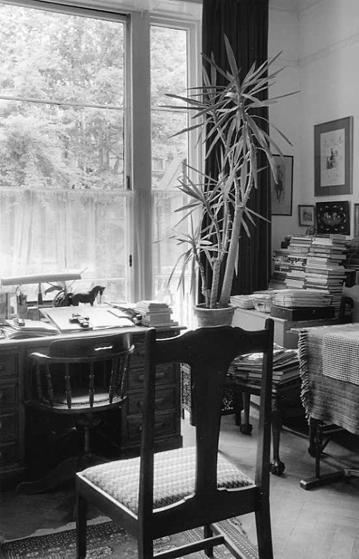  - Walter Carrington's study