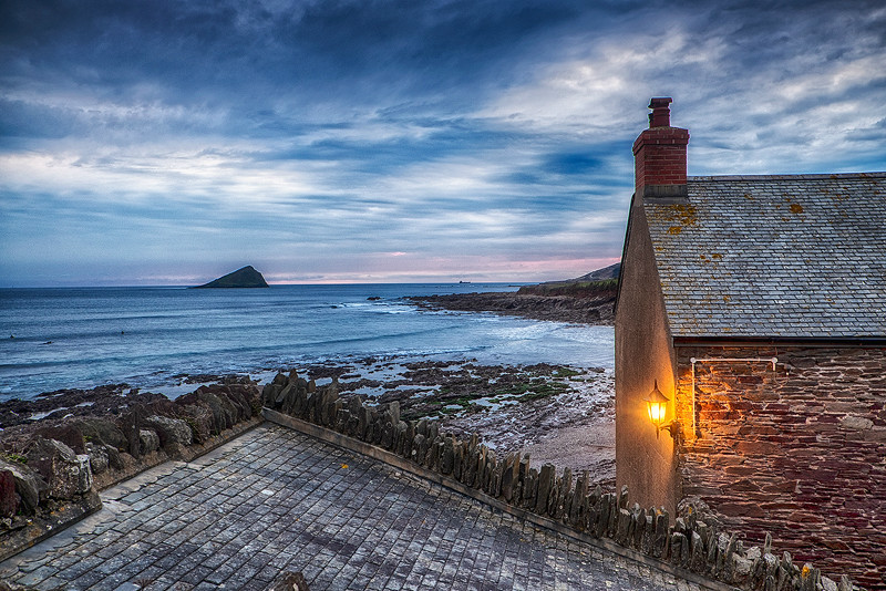 Wembury-cafe-light - Wembury