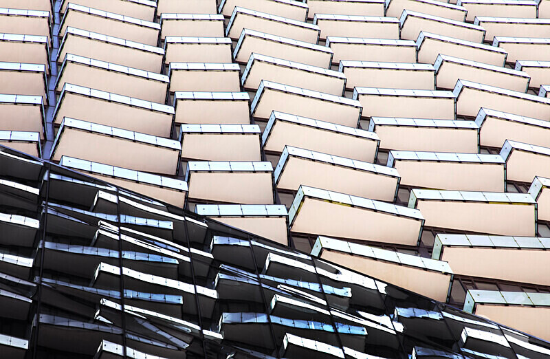 A84 - Movements, Patterns & Abstracts