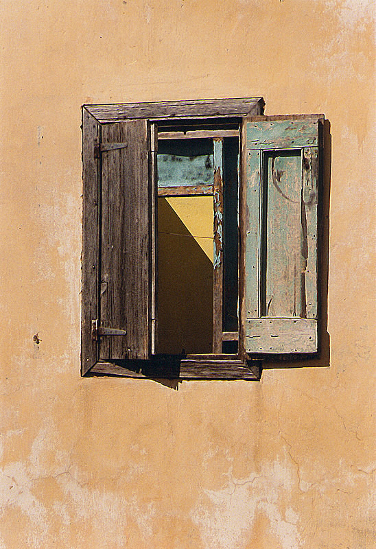 R26 - Remnants of the Past