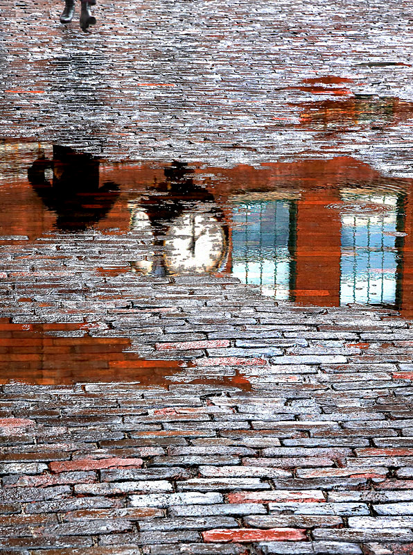 A45 - Movements, Patterns & Abstracts