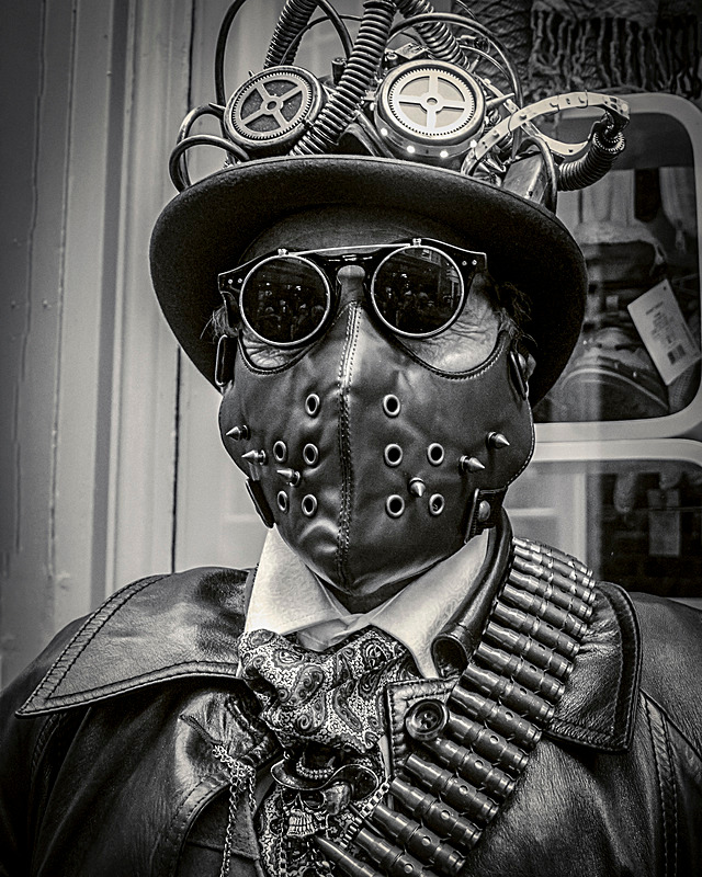 Paul Leonardi - 100 People - This gallery is under reconstruction