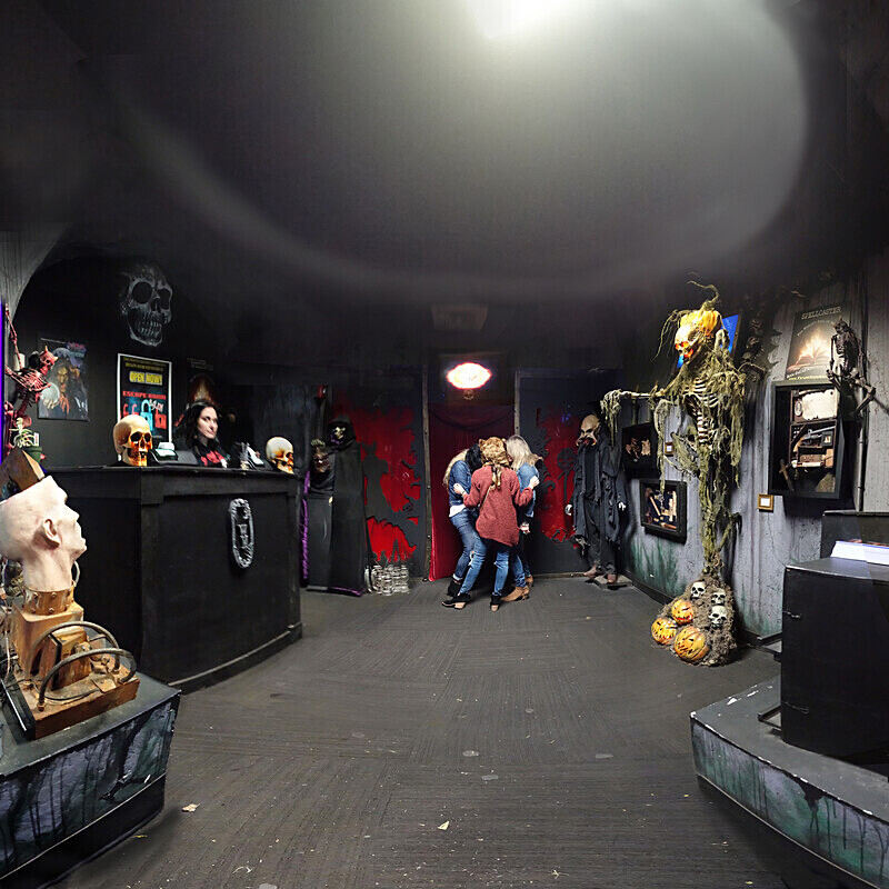 Three Graces, Salem - More Halloween