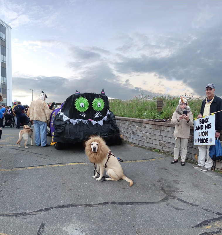 The lions, Salem - More Halloween