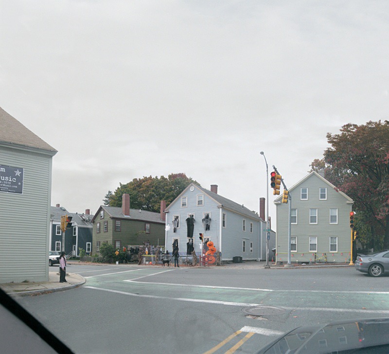 Seeing ghosts, Salem - Halloween