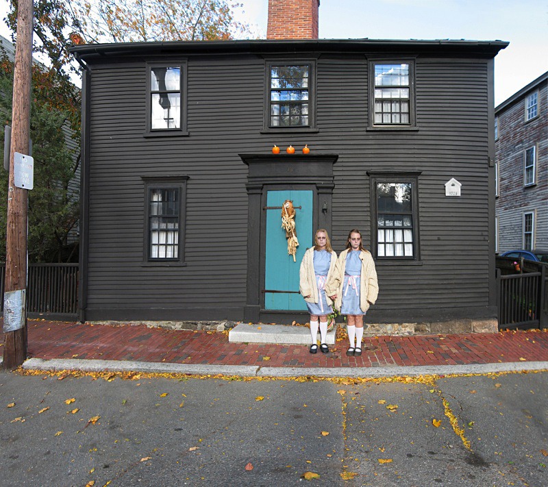 Sisters Salem (near The House of the Seven Gables) - Halloween