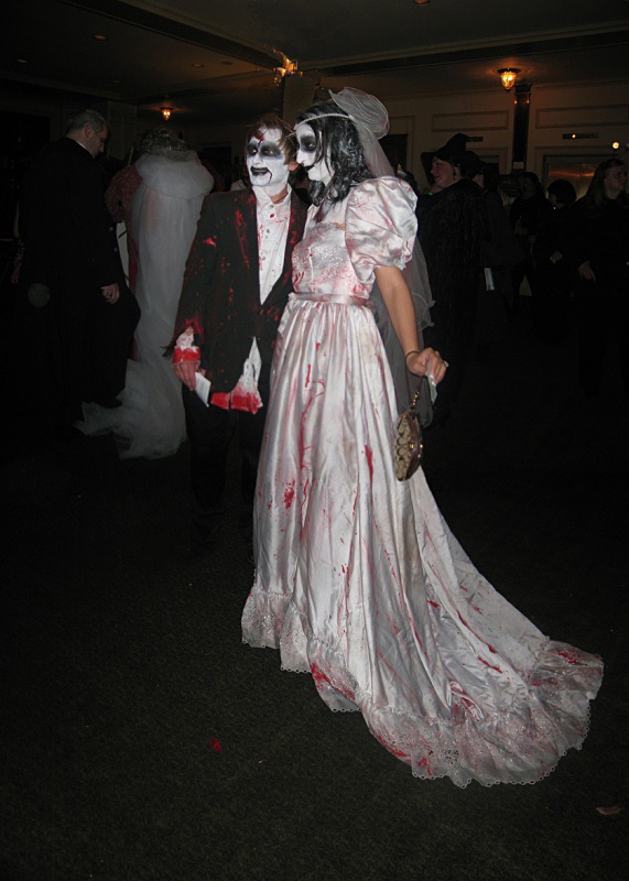 The sweet couple (Hawthorne Hotel), Salem - Halloween