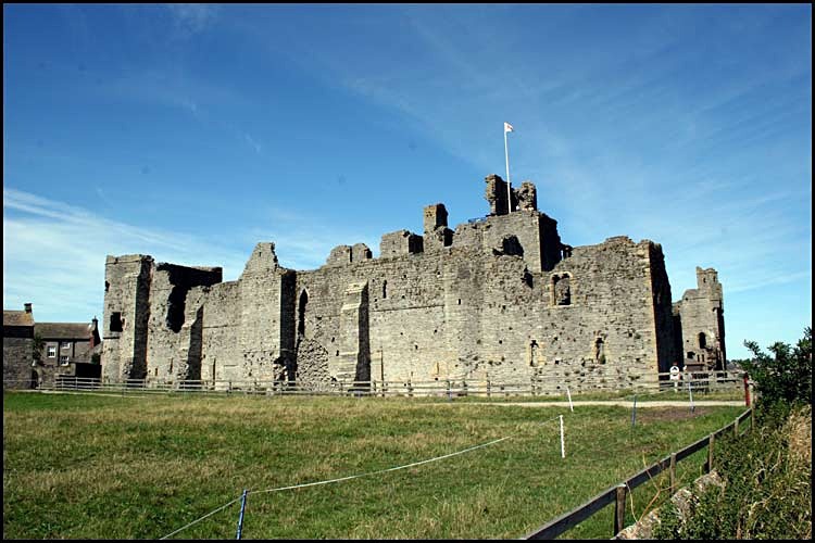  - Middleham Castle