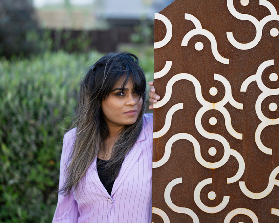 3_NZ95712 - Reena