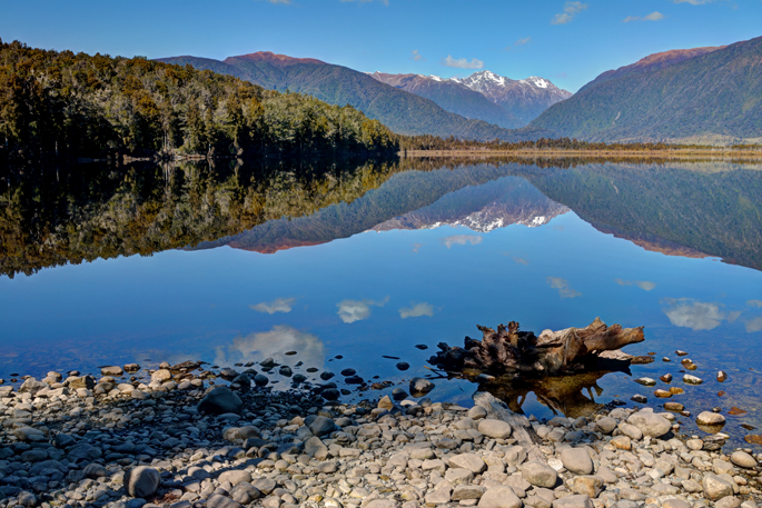 Lake Haupiri - New Zealand