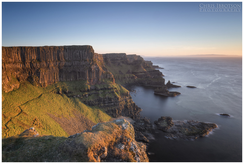 Port na Tober, Giants Causeway