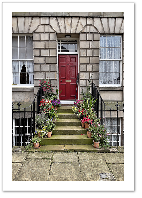 4 Maroon ♦ EDINBURGH