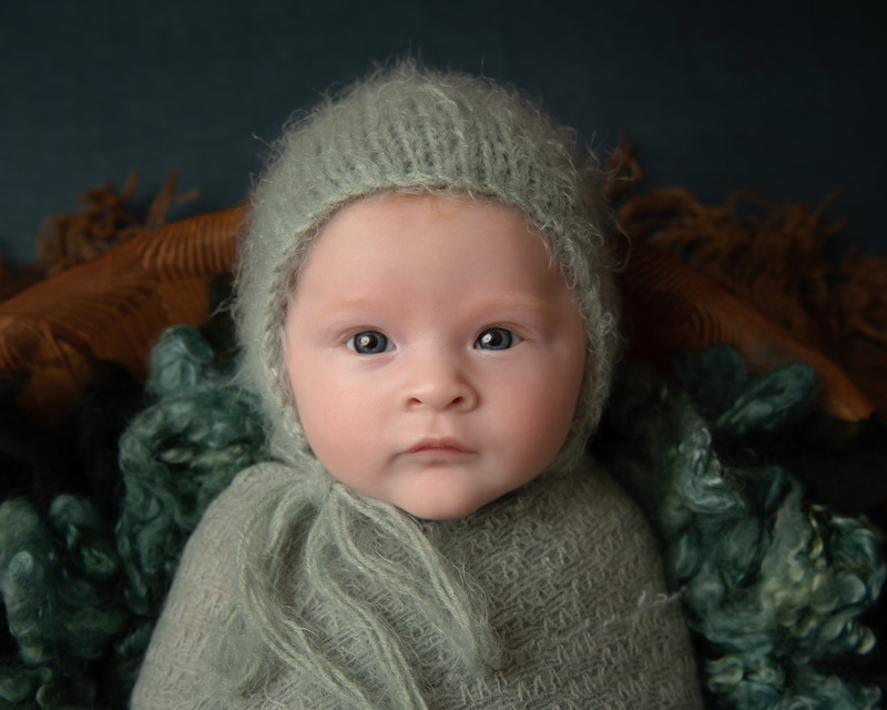 3 - Newborns, siblings & parents