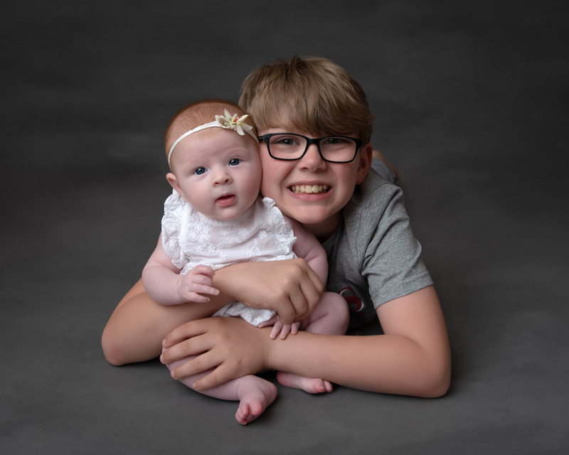 15 - Newborns, siblings & parents