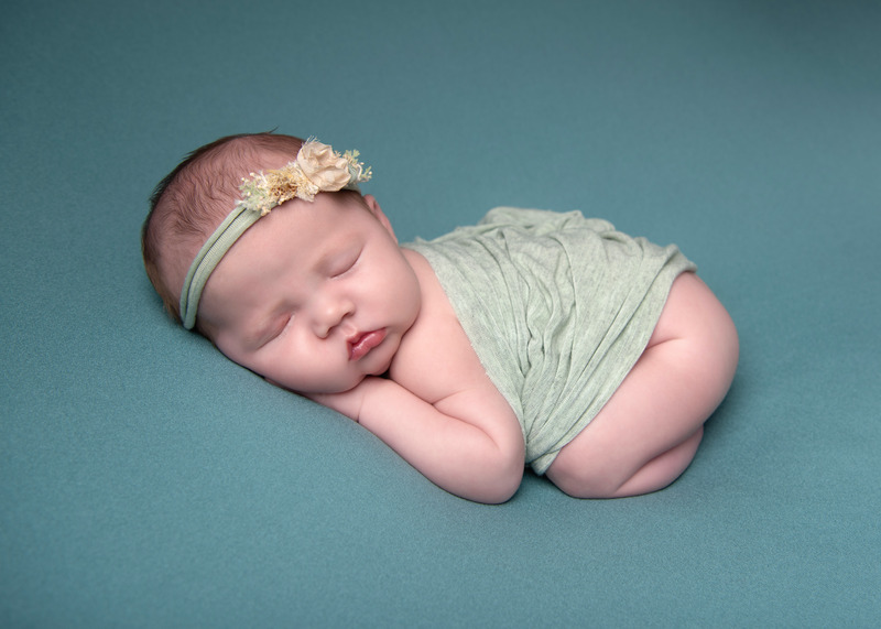 14 - Newborns, siblings & parents