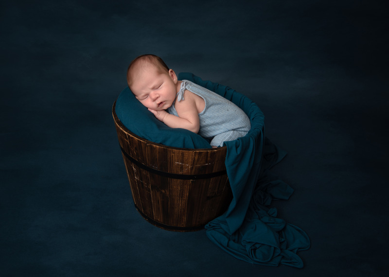 3 - Newborns, siblings & parents