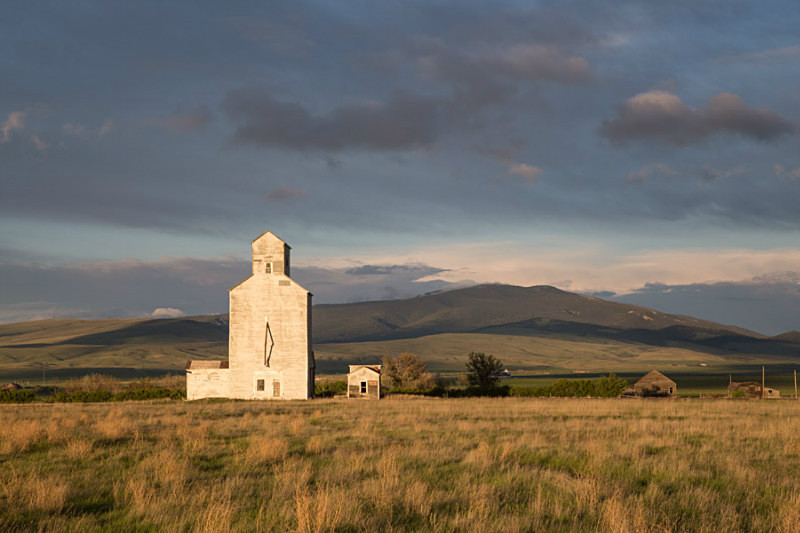 Elevator, central Montana - Abandoned on the Plains
