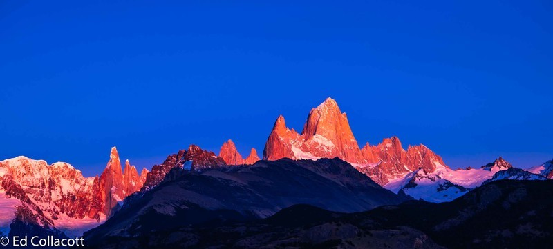 Sunrise, Fitz Roy, El Chalten, Patagonia, Argentina. - South America and Iceland.