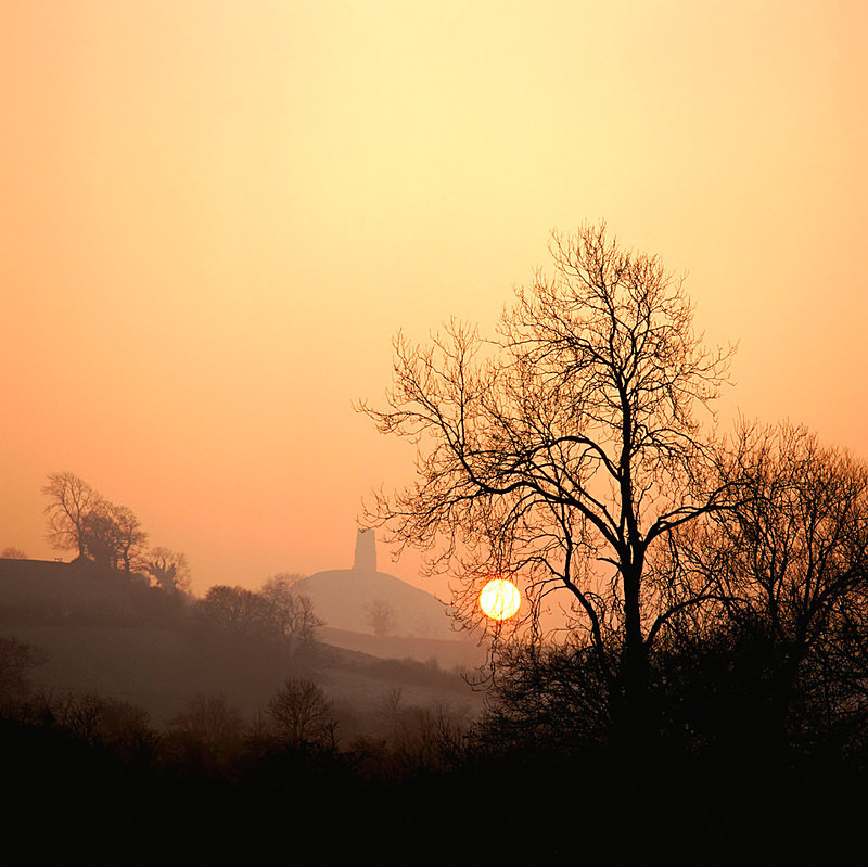 Late Winter Sun, Glastonbury Tor, Somerset Edc052