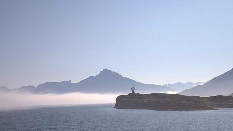 Nordland Arctic Circle - Norwegian coastal road
