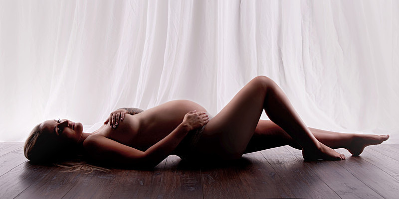 Artistic Pregnancy Photography - Pregnancy