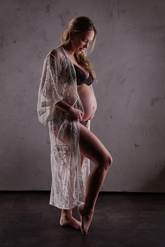 Artistic Pregnancy Photography - Pregnancy