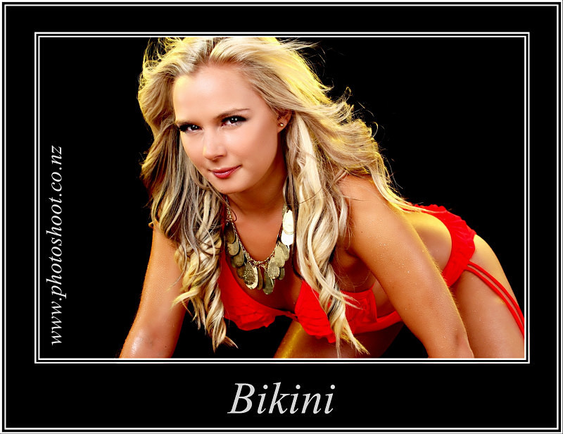 Bikini Glamour - Glamour Gallery