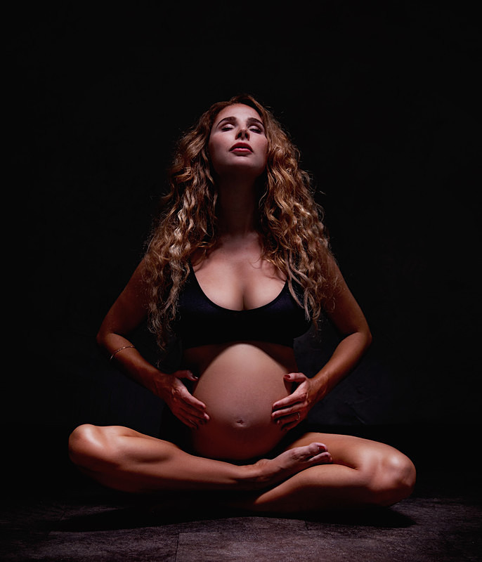 Artistic Pregnancy Photography - Pregnancy