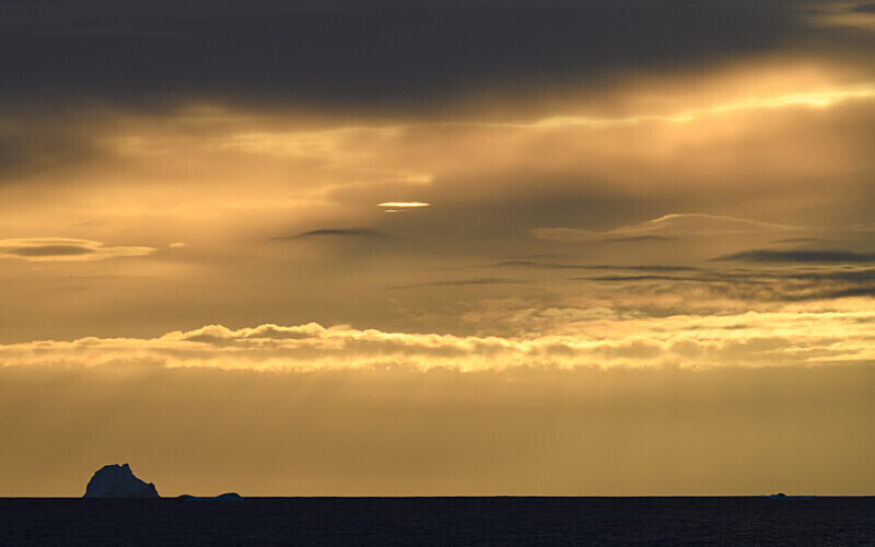  - Ushuaïa Malvinas South Georgia Antartica Peninsula