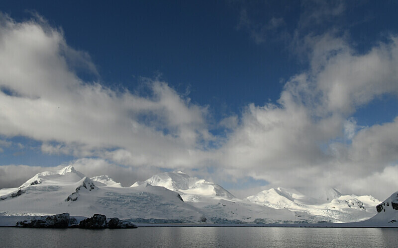  - Ushuaïa Malvinas South Georgia Antartica Peninsula