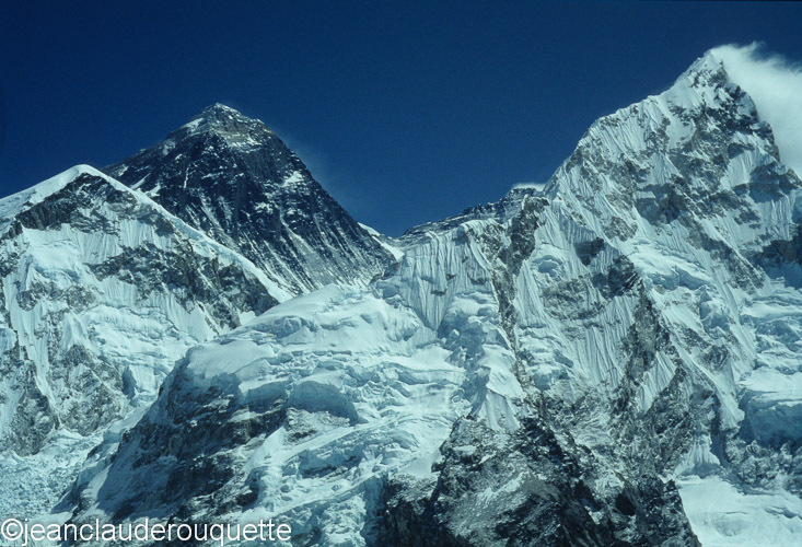 Everest and Nuptse (7879m) from Kala patthar - Himalaya 1992-1993 Népal and Pakistan