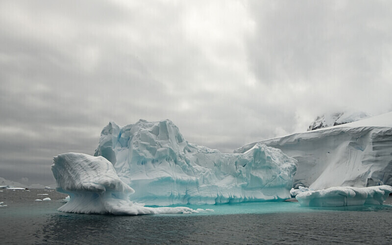  - Ushuaïa Malvinas South Georgia Antartica Peninsula