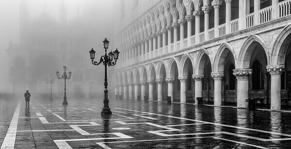 Morning fog, St Marks - Venice