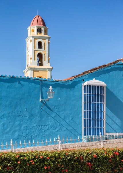 Blue wall, Trinidad - Cuba