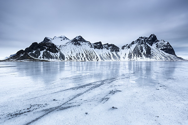 Vestrahorn ice reflection - Iceland winter
