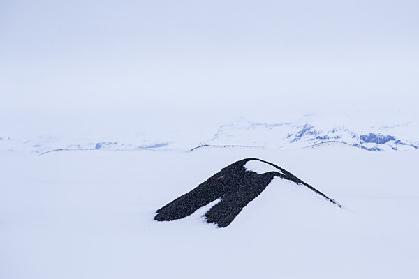 Triangles, near Jokulsarlon - Iceland winter