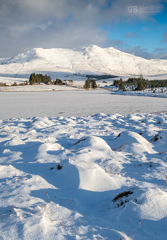 Snow-capped Arenig Fawr, Winter - Snowdonia images