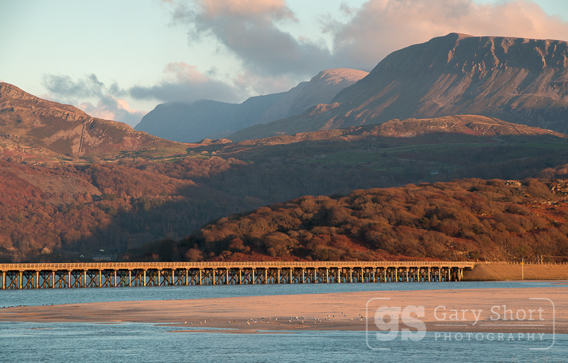 Barmouth bridge and Cadair Idris - Snowdonia images