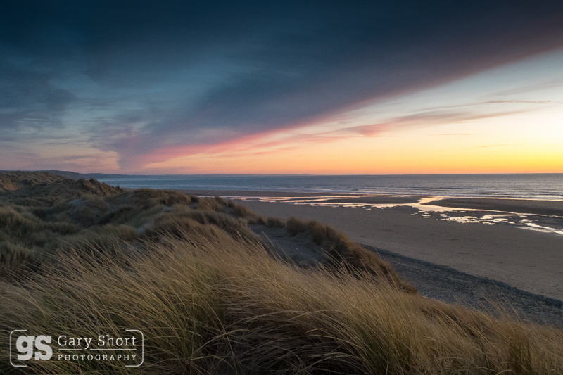 Dusk, Ynys Las - Mid & South Wales images