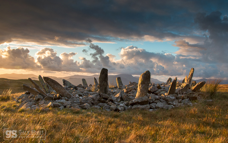 Evening light, Bryn Cader Faner - Snowdonia images
