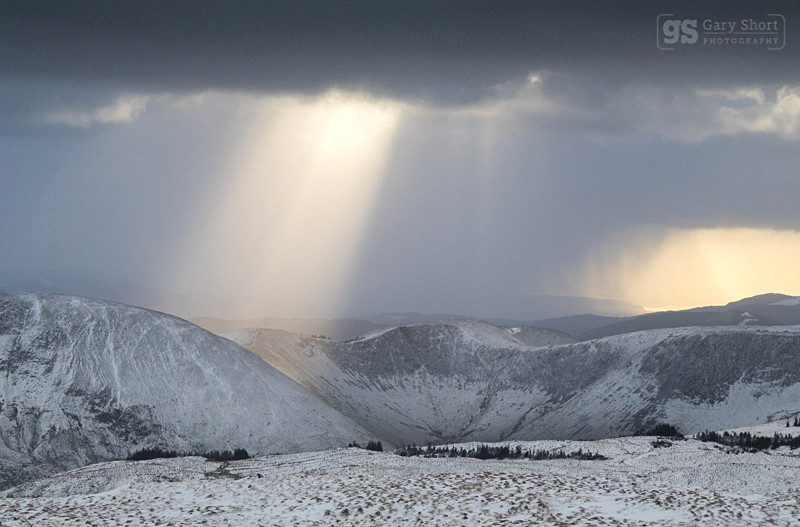 Snow showers, Cribyn Fawr - Snowdonia images