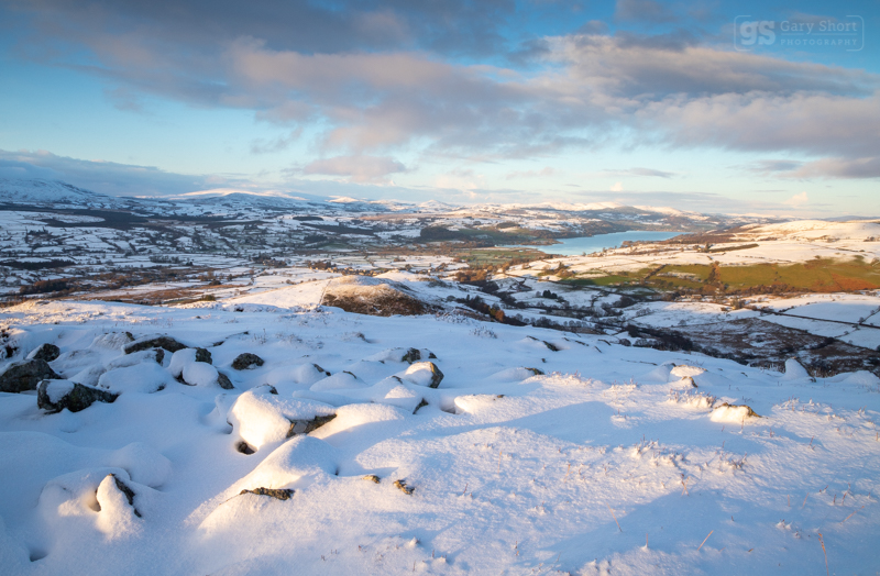 Winter light, Moel Ddu & Llyn Tegid - Snowdonia images