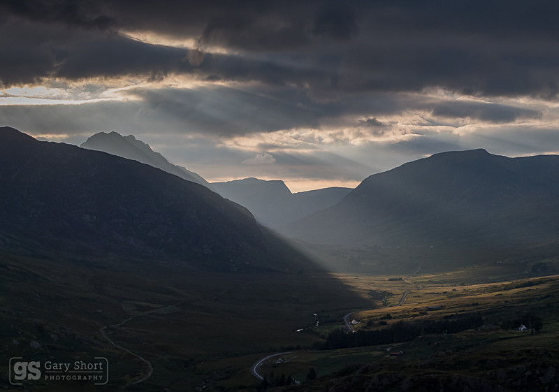 Mountain light, Snowdonia - Snowdonia images