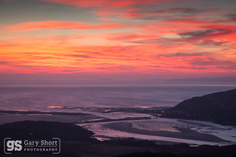 Red skies II, Barmouth - Snowdonia images