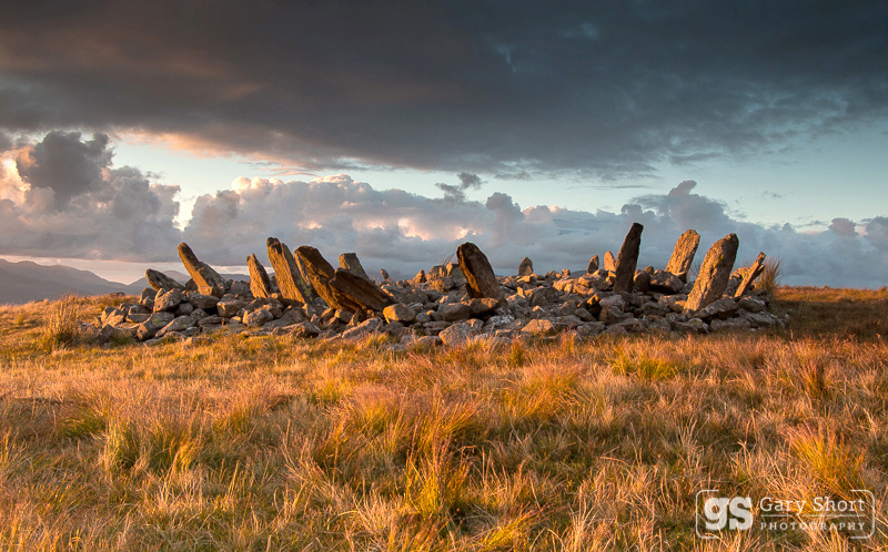 Autumnal light, Bryn Cader Faner - Snowdonia images