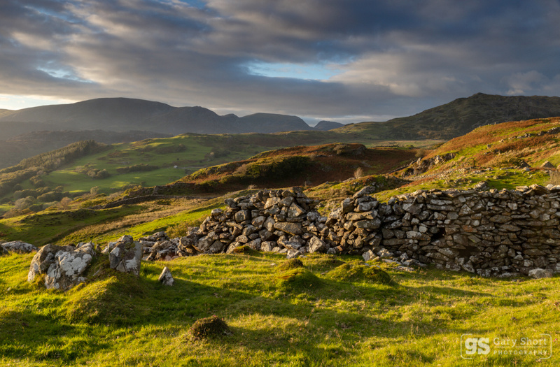 Y Garn light - Snowdonia images