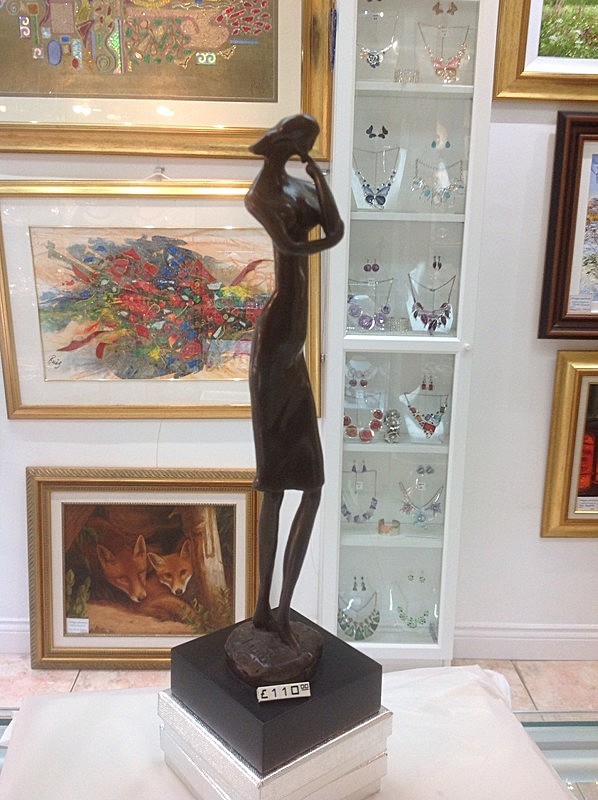 Pure bronze sculpture £110.00 - Pure bronze sculptures